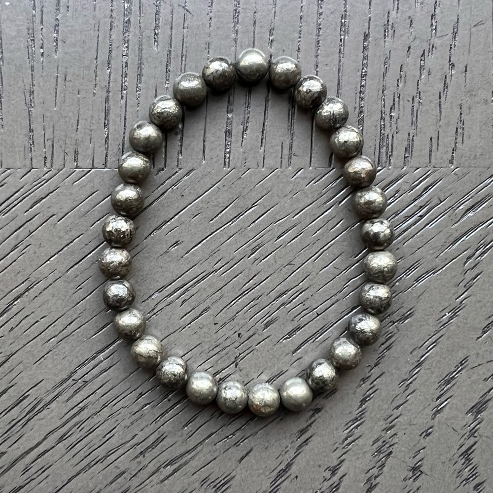 Pyrite bracelet 6mm SIZE 6.5’